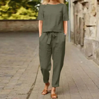 Chic and Cozy Women's Two-Piece Outfit