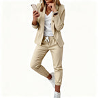 Stylish Women's Blazer and Jogger Set – Coordinated Blazer and Pants Outfit